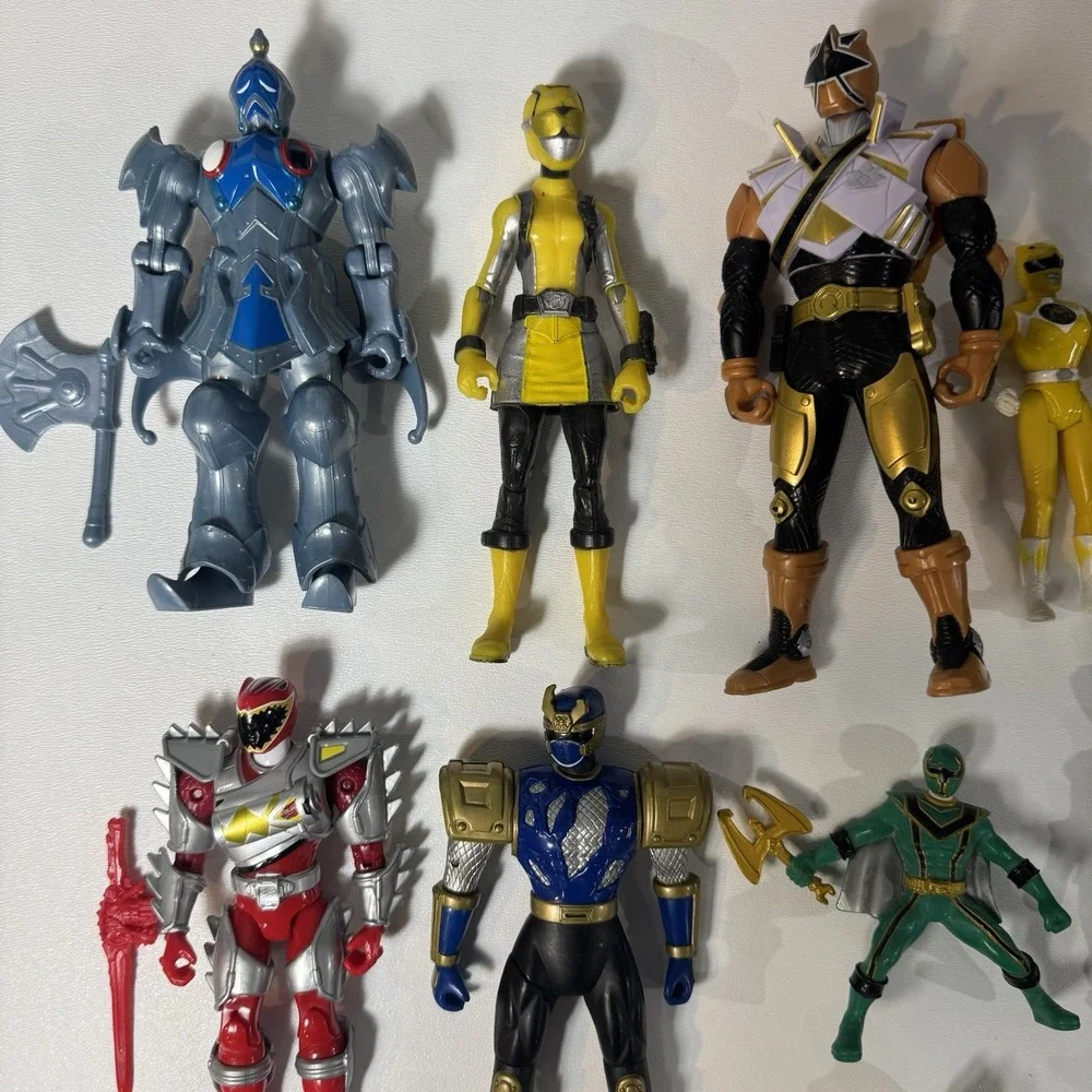 Vintage 90s Y2K Power‎ Rangers Action Figures Lot w/ Accessories 20+ Pcs
